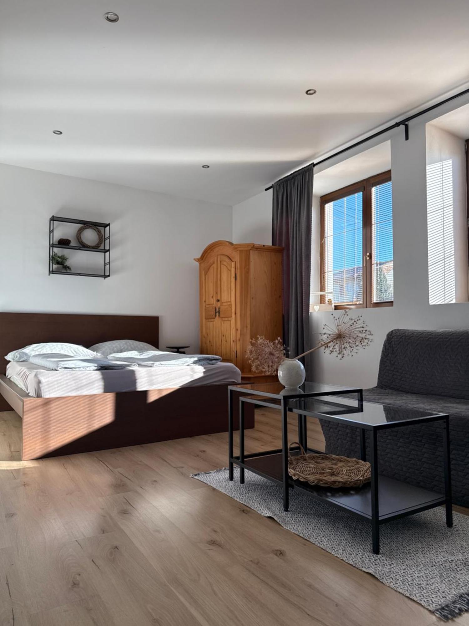 Apartment Dubnica Prejta Дубница-над-Вагом Экстерьер фото